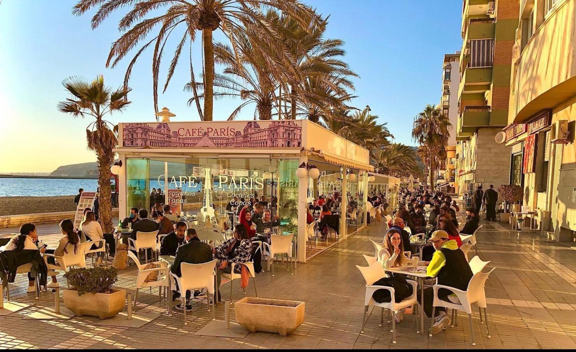 Apartamento Primera Linea De Playa En Almería Exterior foto